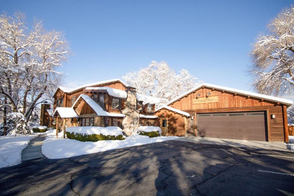 Engen Hus Bed And Breakfast Cottonwood Heights Exterior photo